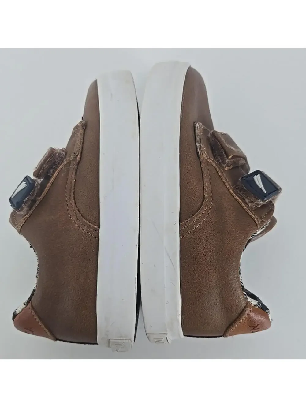 Nautica Toddlers Brown Leather Hook Loop Casual Shoe Sneaker Toddler Size 5/20